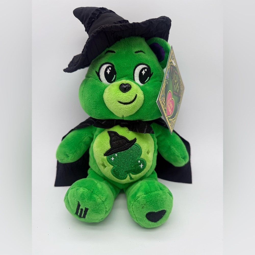 Wicked X Care Bears Good Luck Bear As Elphaba 10 in Fun Cloudco Universal NWT